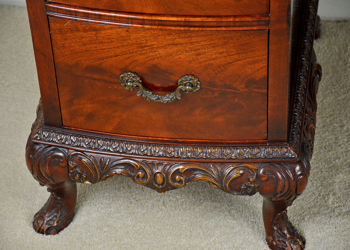 Kneehole Desk by American Furniture Company