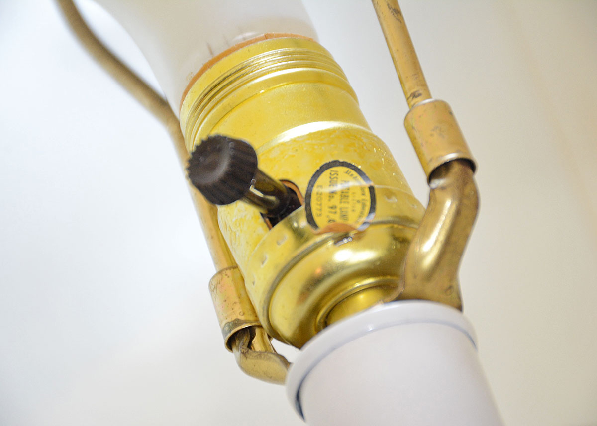 Ceramic Black and White Lamp