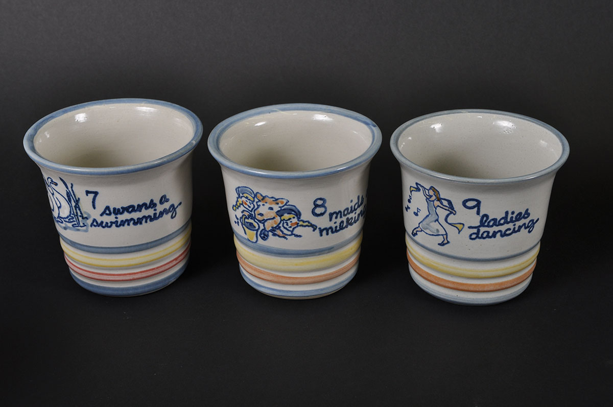 Louisville Stoneware "Twelve Days of Christmas" Punch and Platter Set