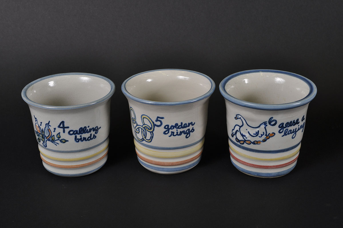 Louisville Stoneware "Twelve Days of Christmas" Punch and Platter Set