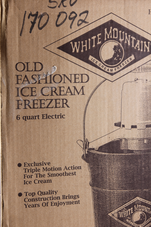 White Mountain Electric Six Quart Ice Cream Freezer