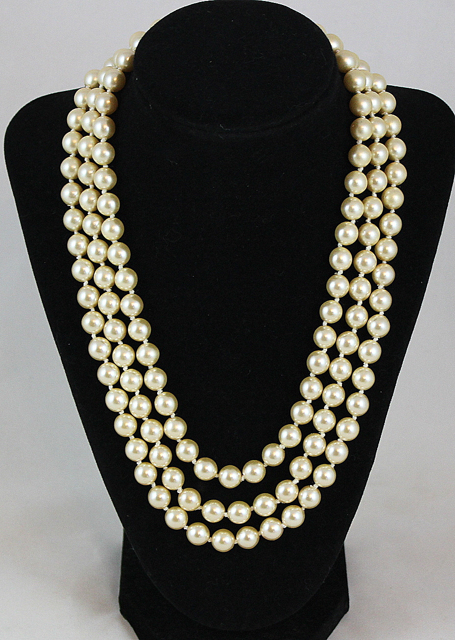 "Jackie's Pearls" From The Franklin Mint