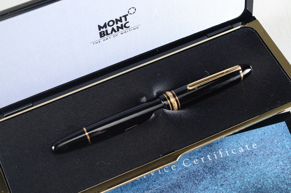 MontBlanc Meisterstuck Writing Pen