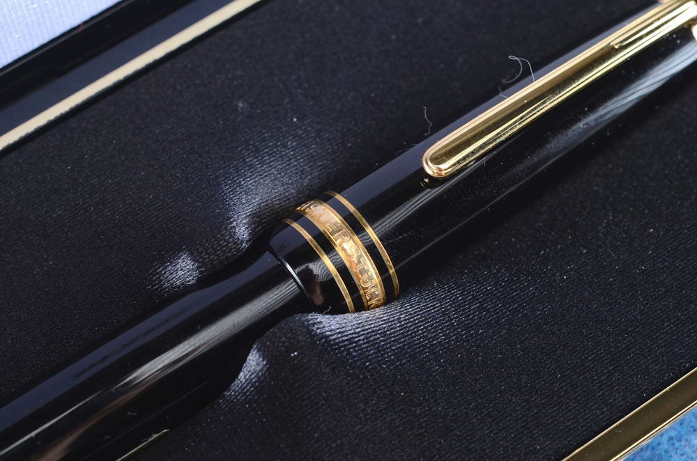 MontBlanc Meisterstuck Writing Pen