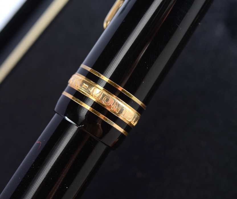 MontBlanc Meisterstuck Writing Pen