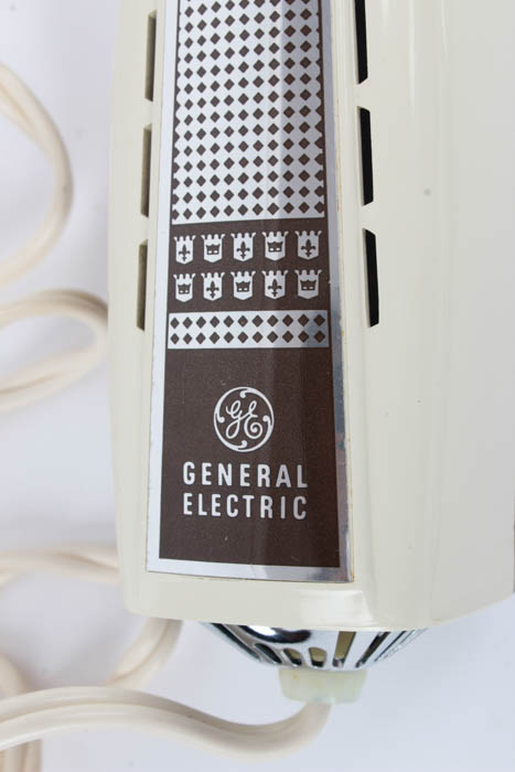 Vintage GE Electric Carving Knife