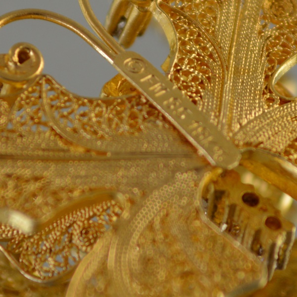 Franklin Mint's House of Igor Carl Faberge 18K Diamond Necklace