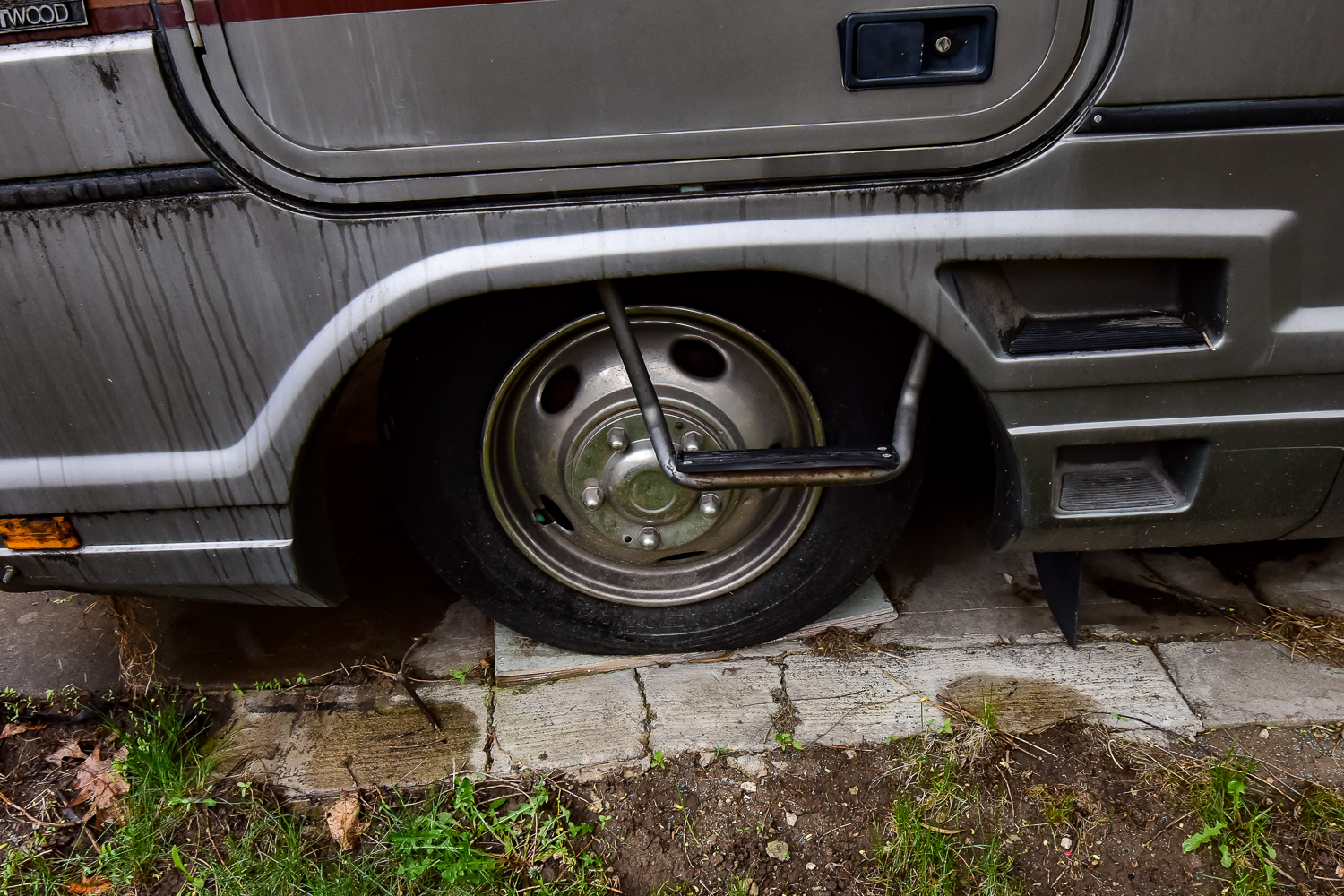 1987 Pace Arrow by Fleetwood Motorhomes