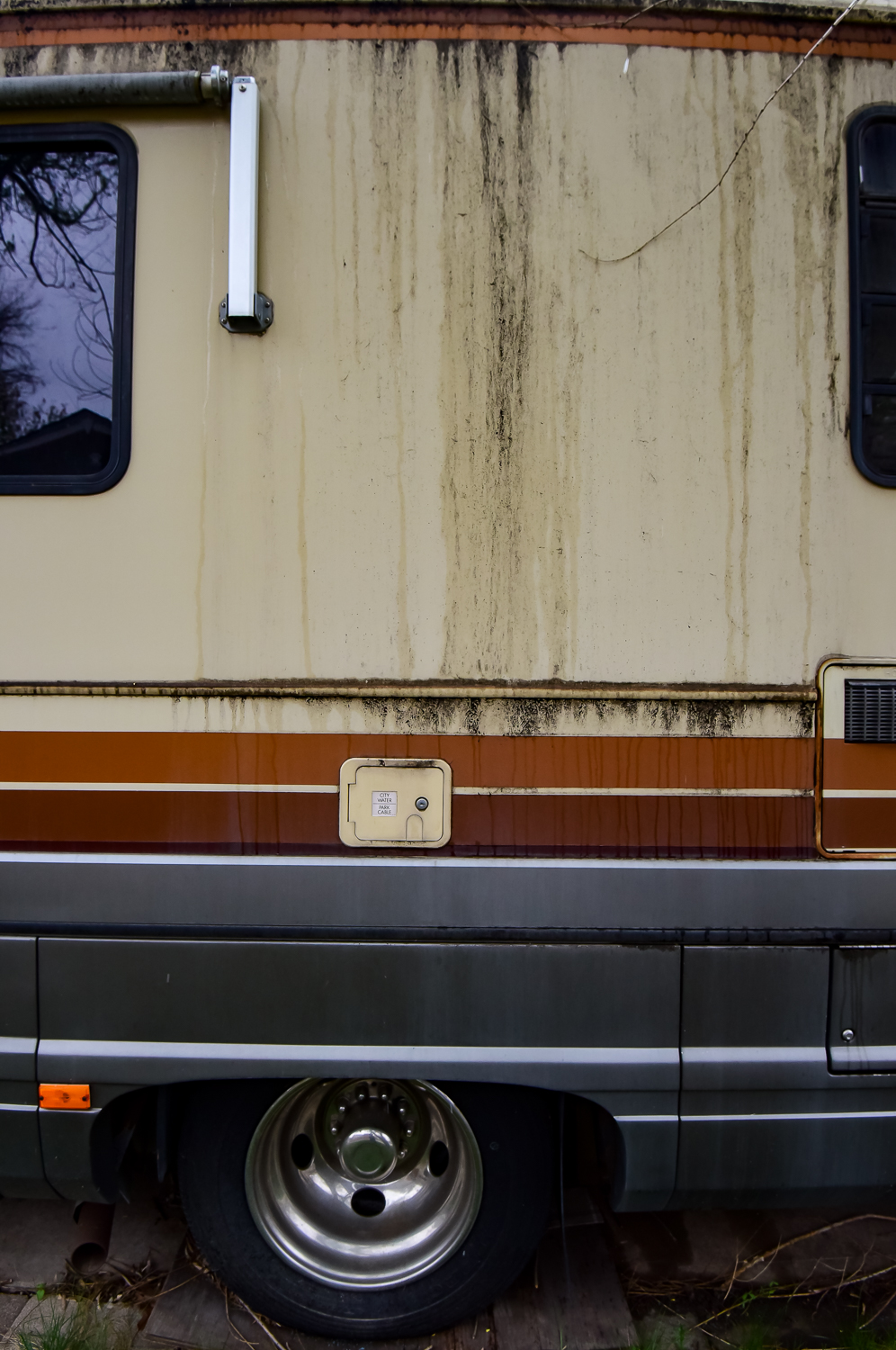 1987 Pace Arrow by Fleetwood Motorhomes