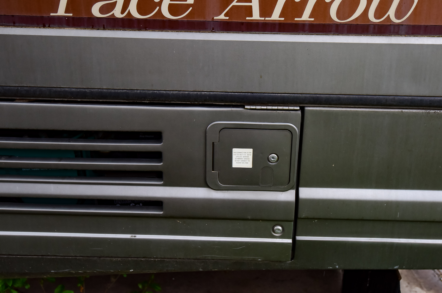 1987 Pace Arrow by Fleetwood Motorhomes