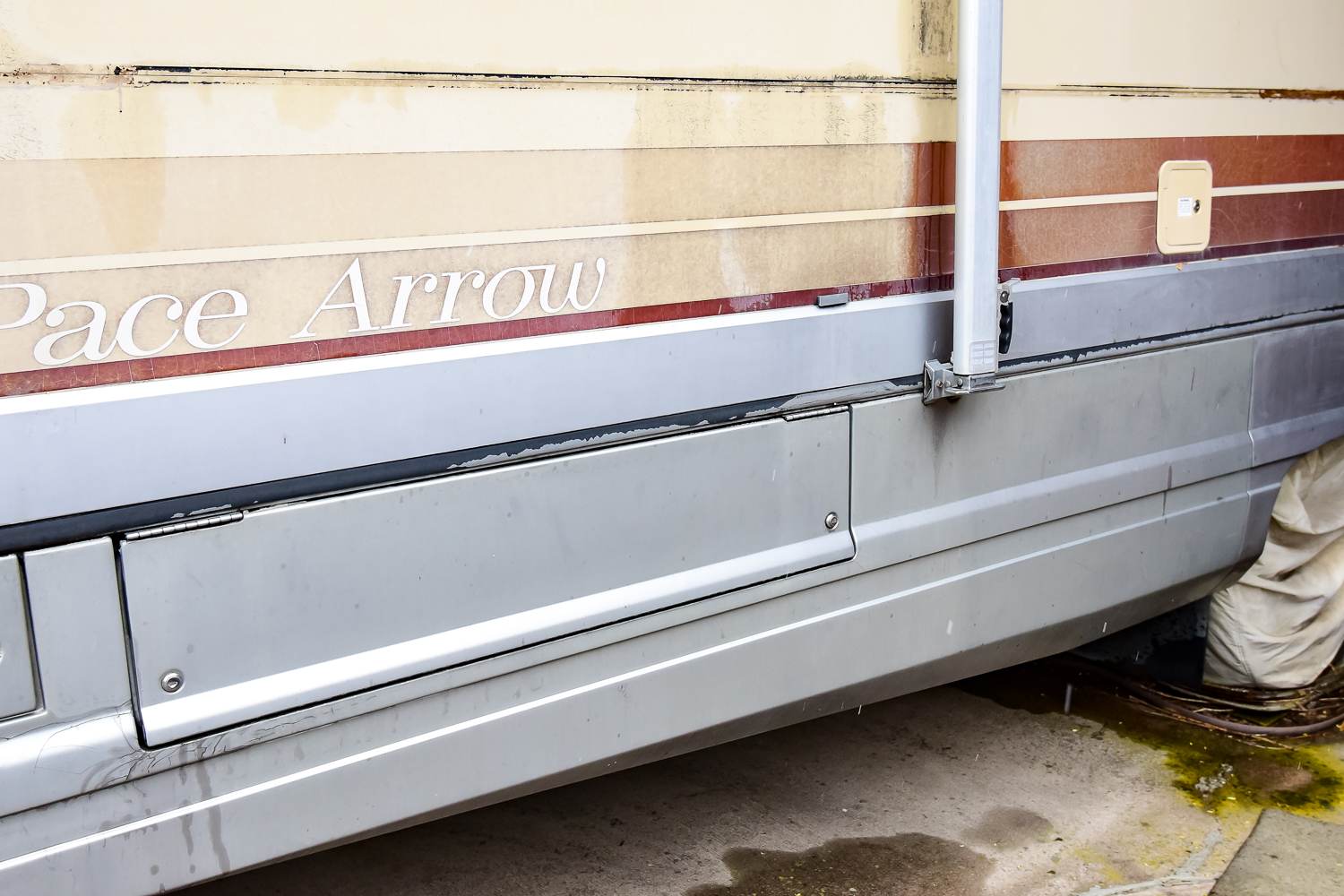 1987 Pace Arrow by Fleetwood Motorhomes