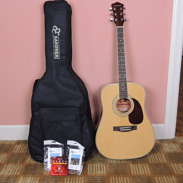 Sandner A-110 Acoustic Guitar with Case and Strings