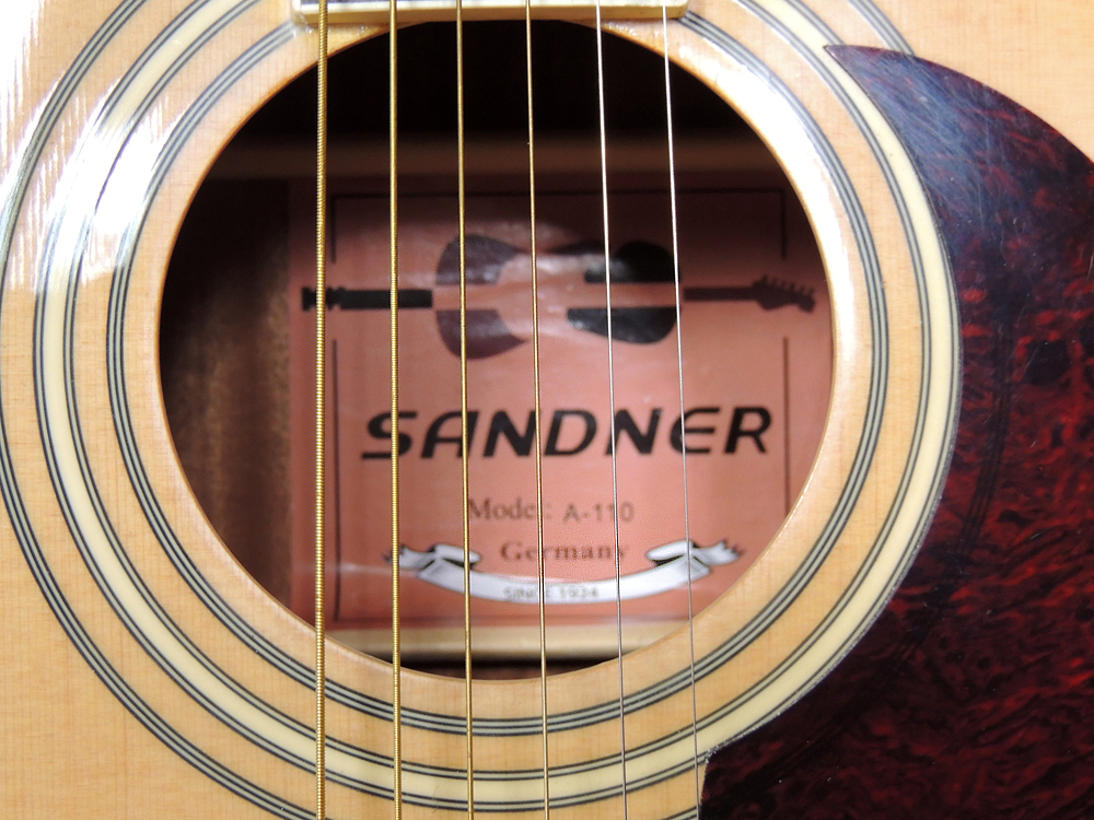 Sandner A-110 Acoustic Guitar with Case and Strings