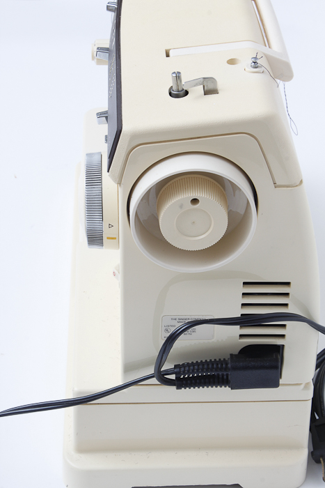 Singer 7105 Sewing Machine