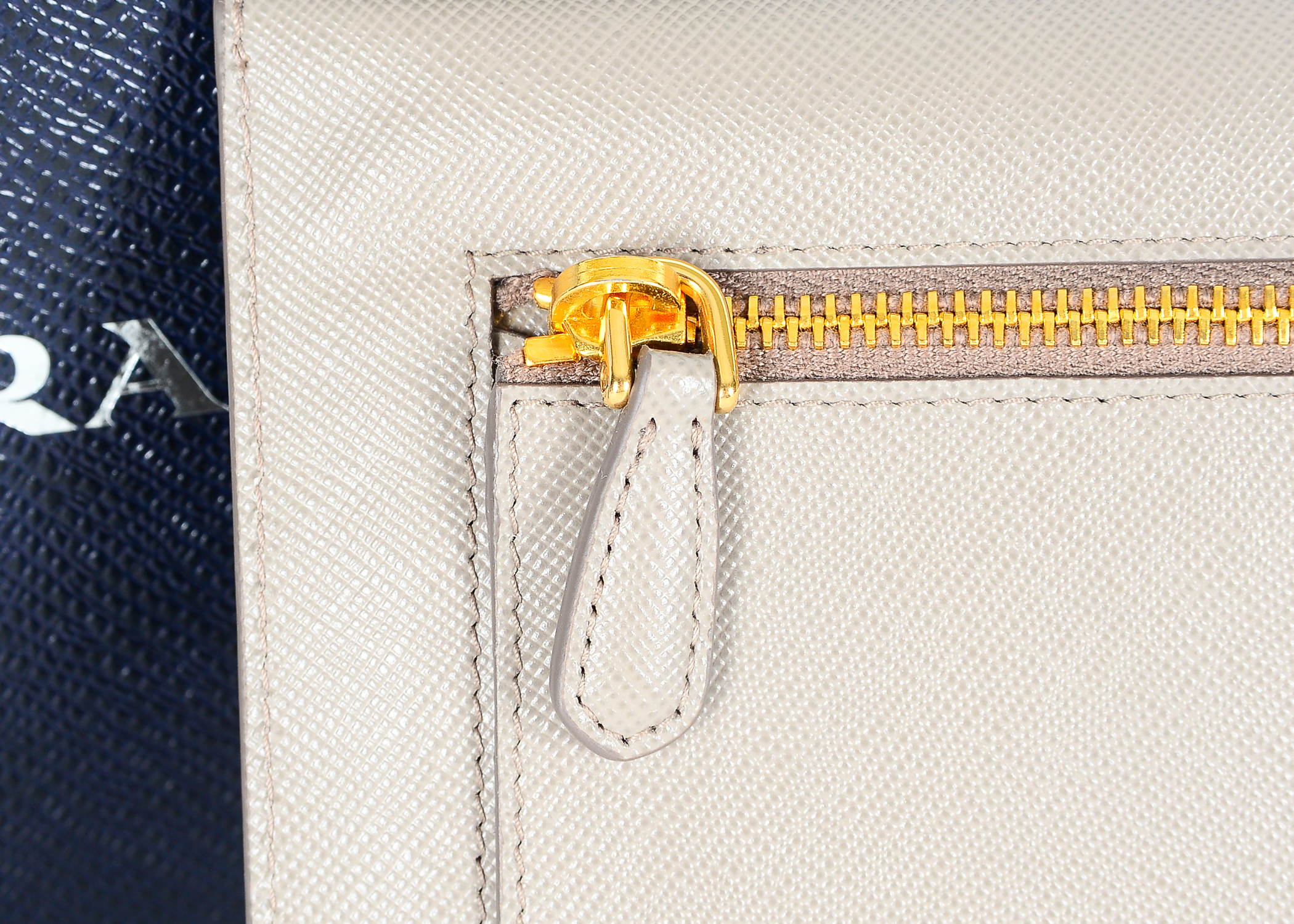 Prada Busta Con Pattina Envelope Wallet