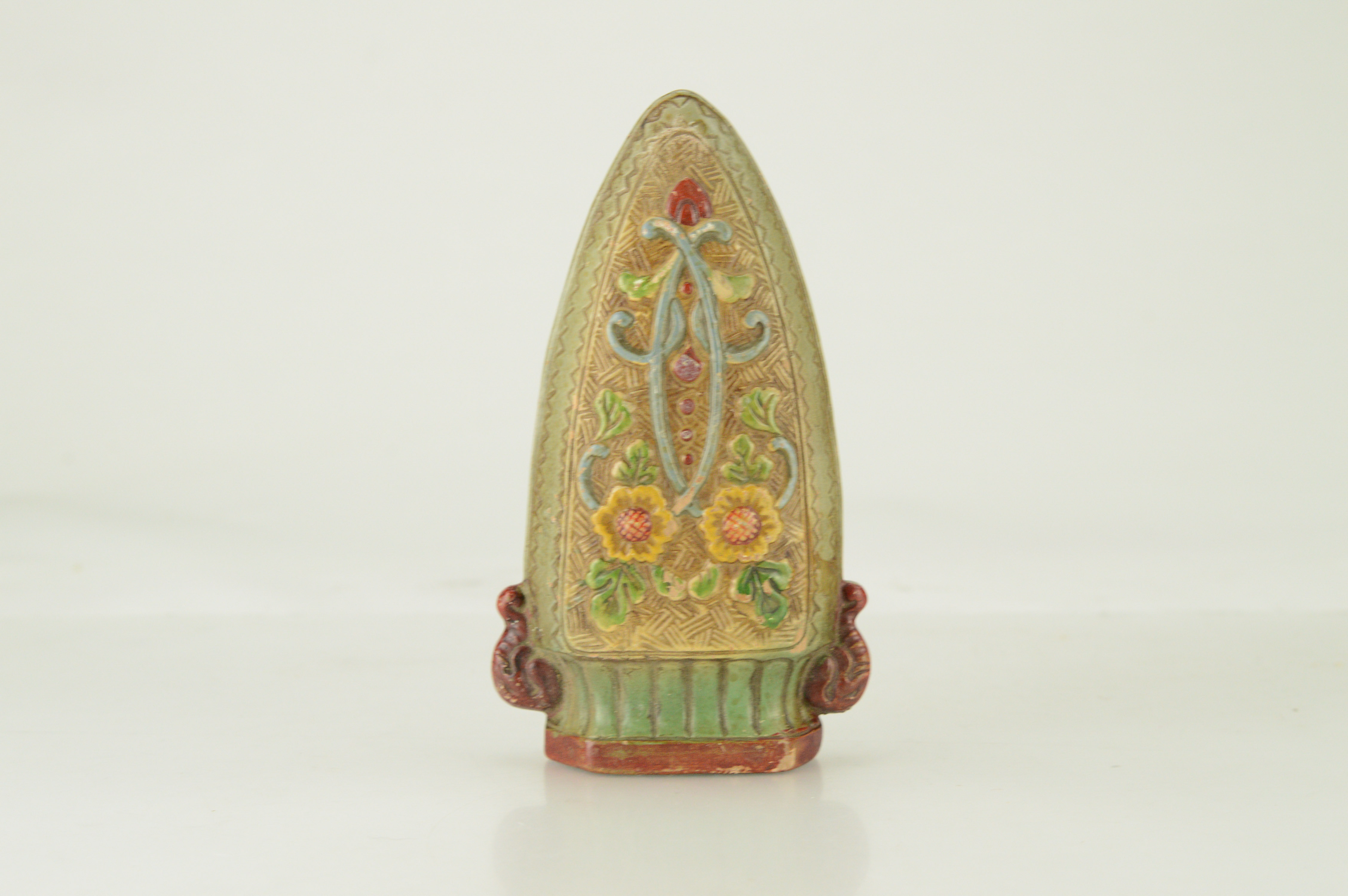 Gail Pittman Plates, Vintage Pottery Planters, and Ceramic Vases