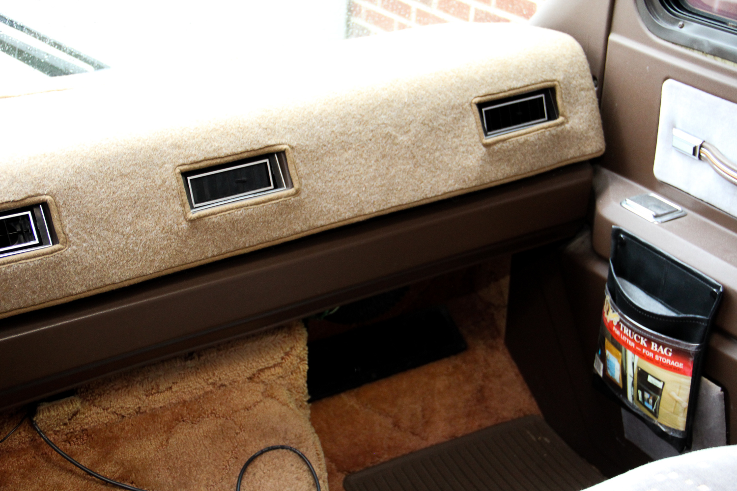 1987 Pace Arrow by Fleetwood Motorhomes