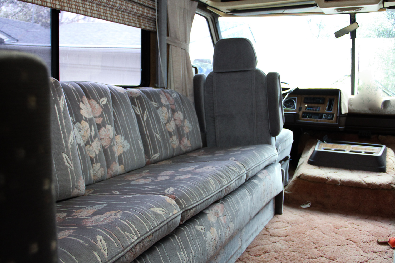 1987 Pace Arrow by Fleetwood Motorhomes