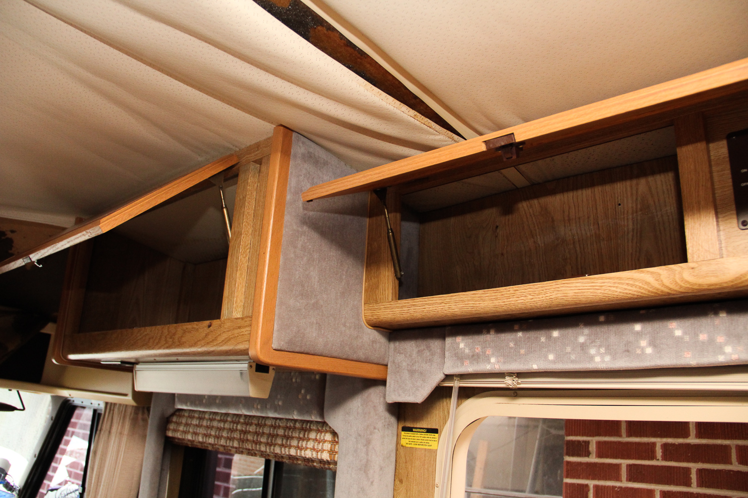 1987 Pace Arrow by Fleetwood Motorhomes