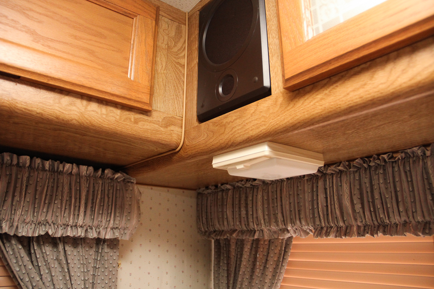 1987 Pace Arrow by Fleetwood Motorhomes