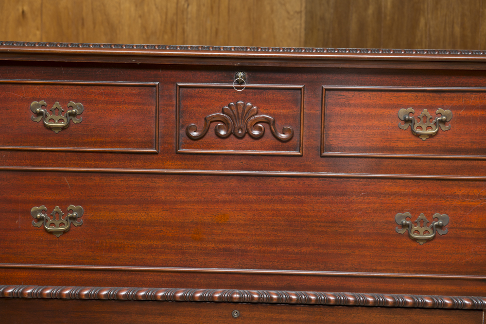 Lane "Colonial Low-Boy" Cedar Chest