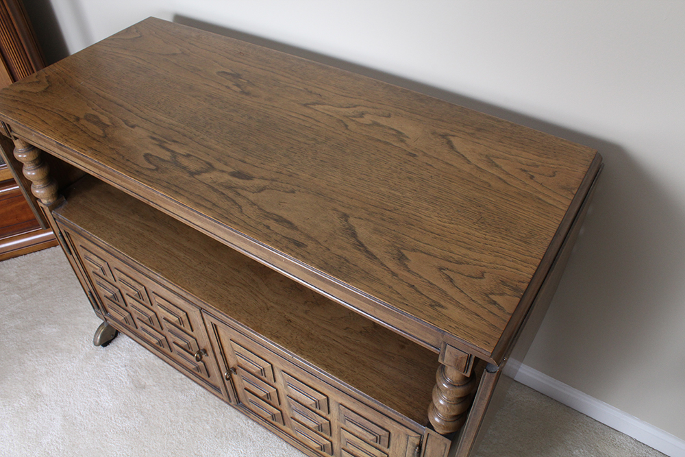 Thomasville Drop Leaf Server with Chestnut Finish