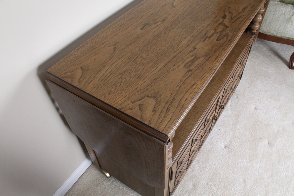 Thomasville Drop Leaf Server with Chestnut Finish