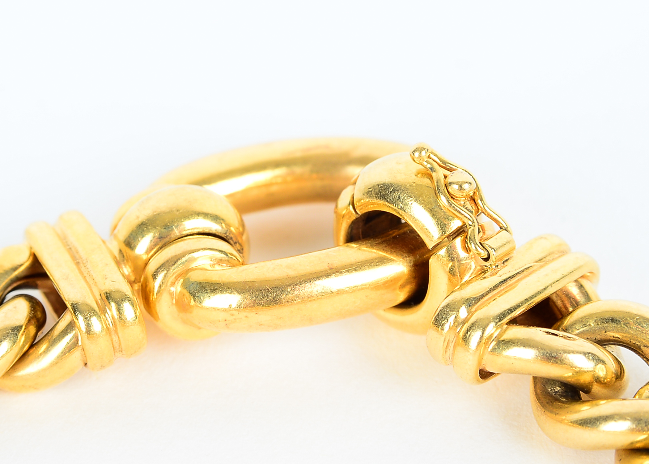 18k Yellow Gold Bracelet With Peridot