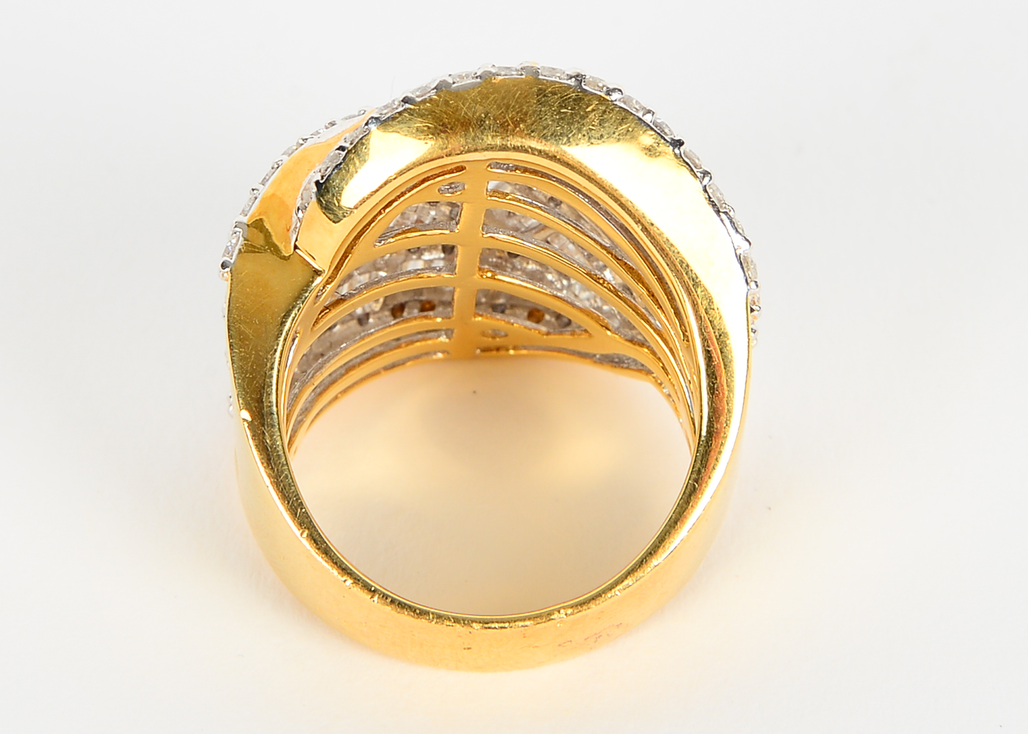 18k Yellow Gold and Diamond Ring