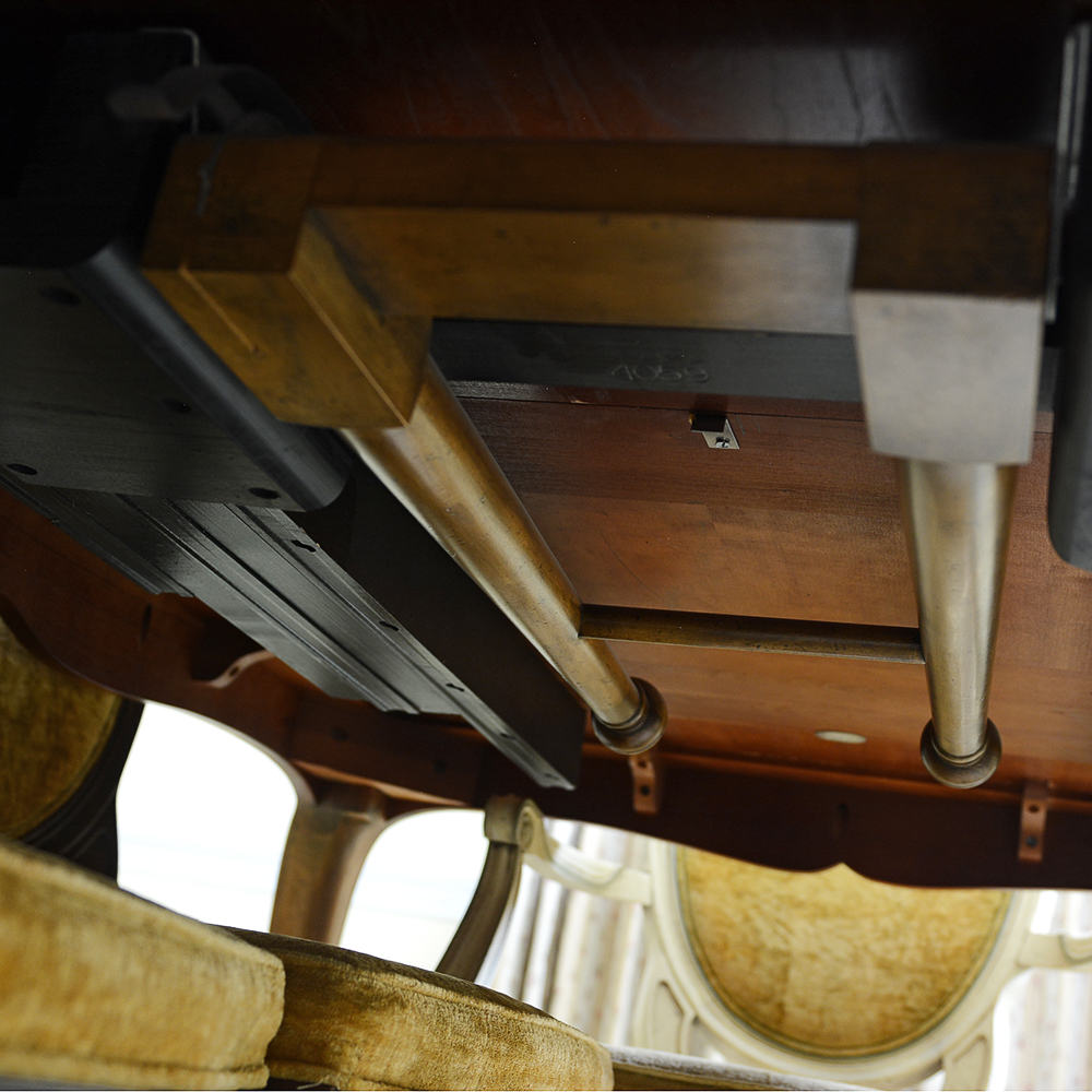 Baker Furniture French Provincial Dining Table With Louis XVI Style Chairs