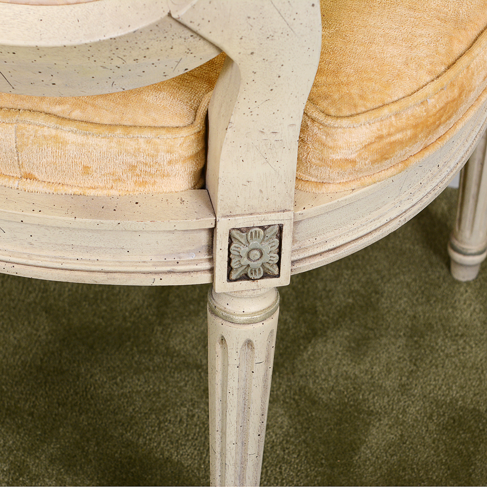 Baker Furniture French Provincial Dining Table With Louis XVI Style Chairs