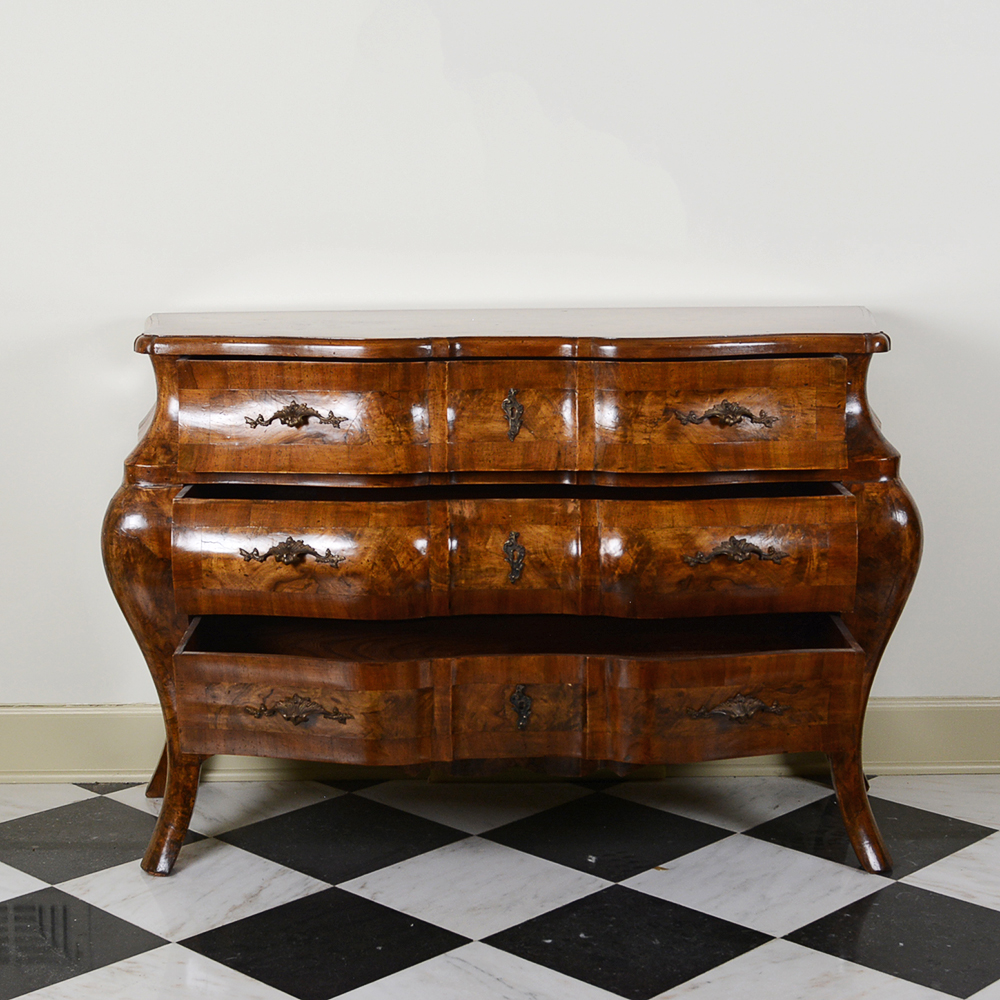 Burled Wood Veneer Bombe Italian Chest of Drawers