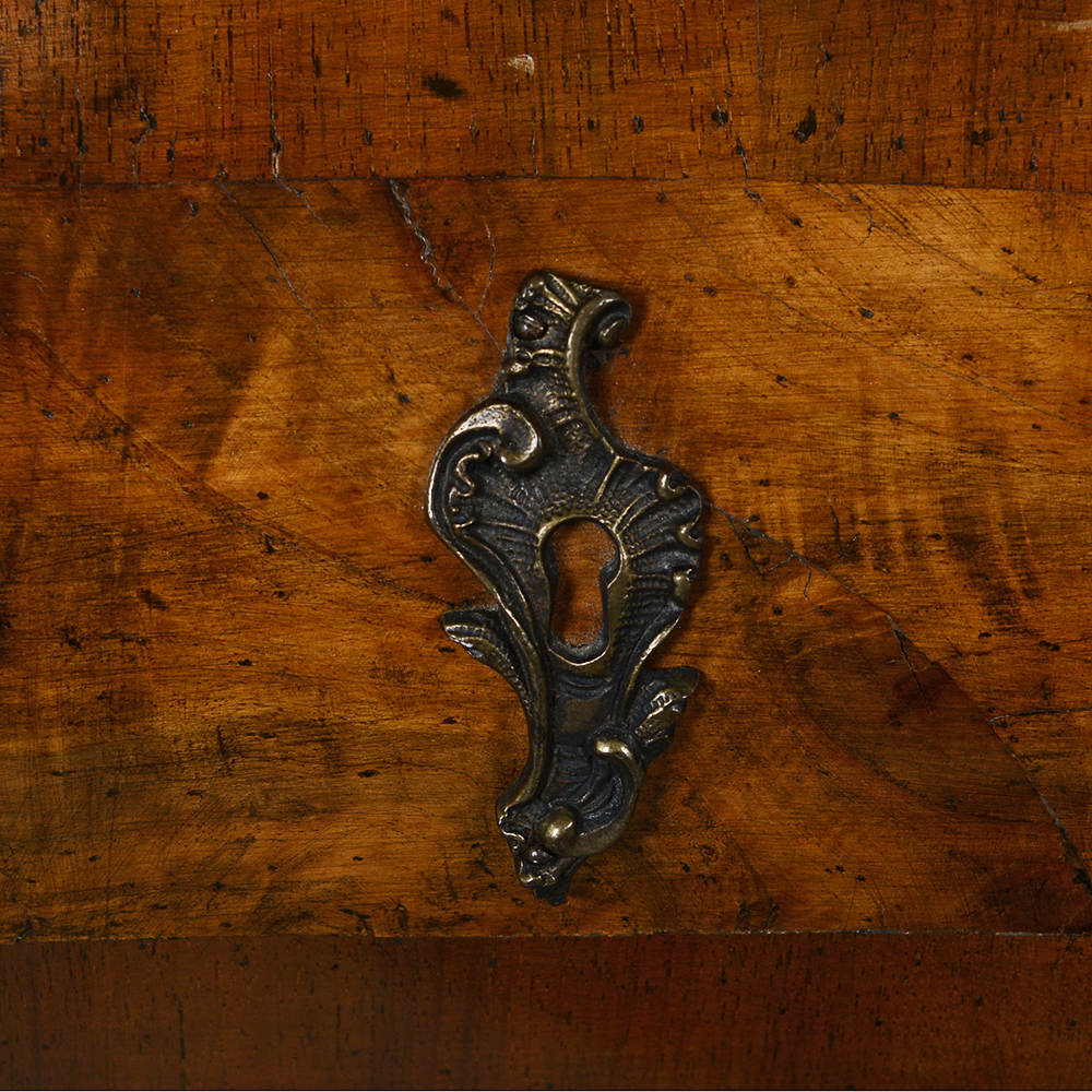 Burled Wood Veneer Bombe Italian Chest of Drawers