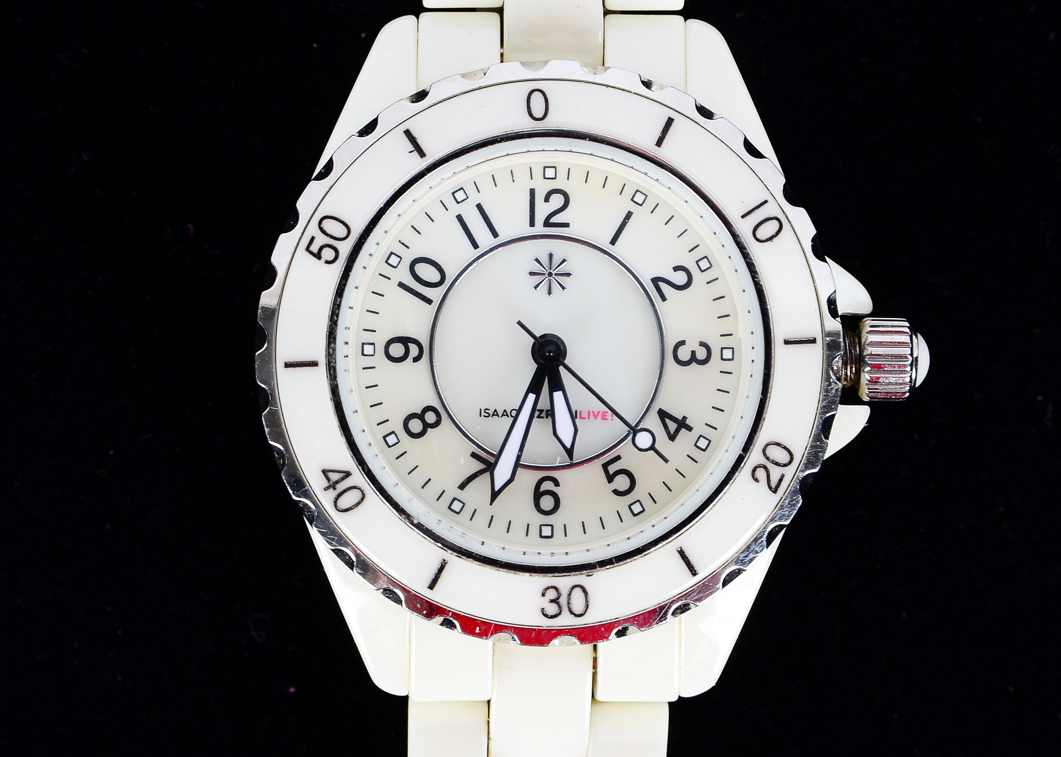 Isaac Mizrahi "Live!" Watch