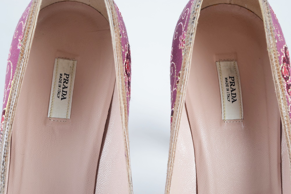 Prada Pumps in Dusty Rose Floral Fabric, Size 39.5