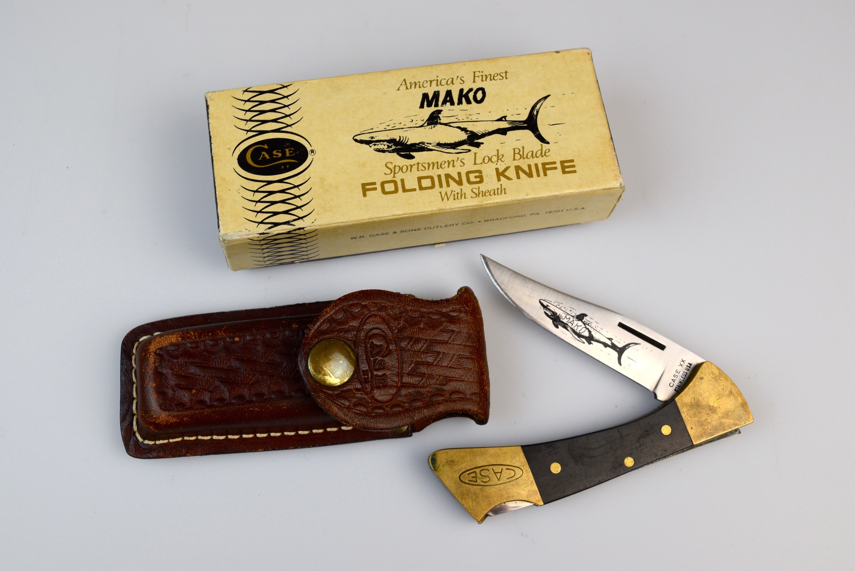 Case Hammerhead, Mako, and Fixed Blade Hunting Knfe