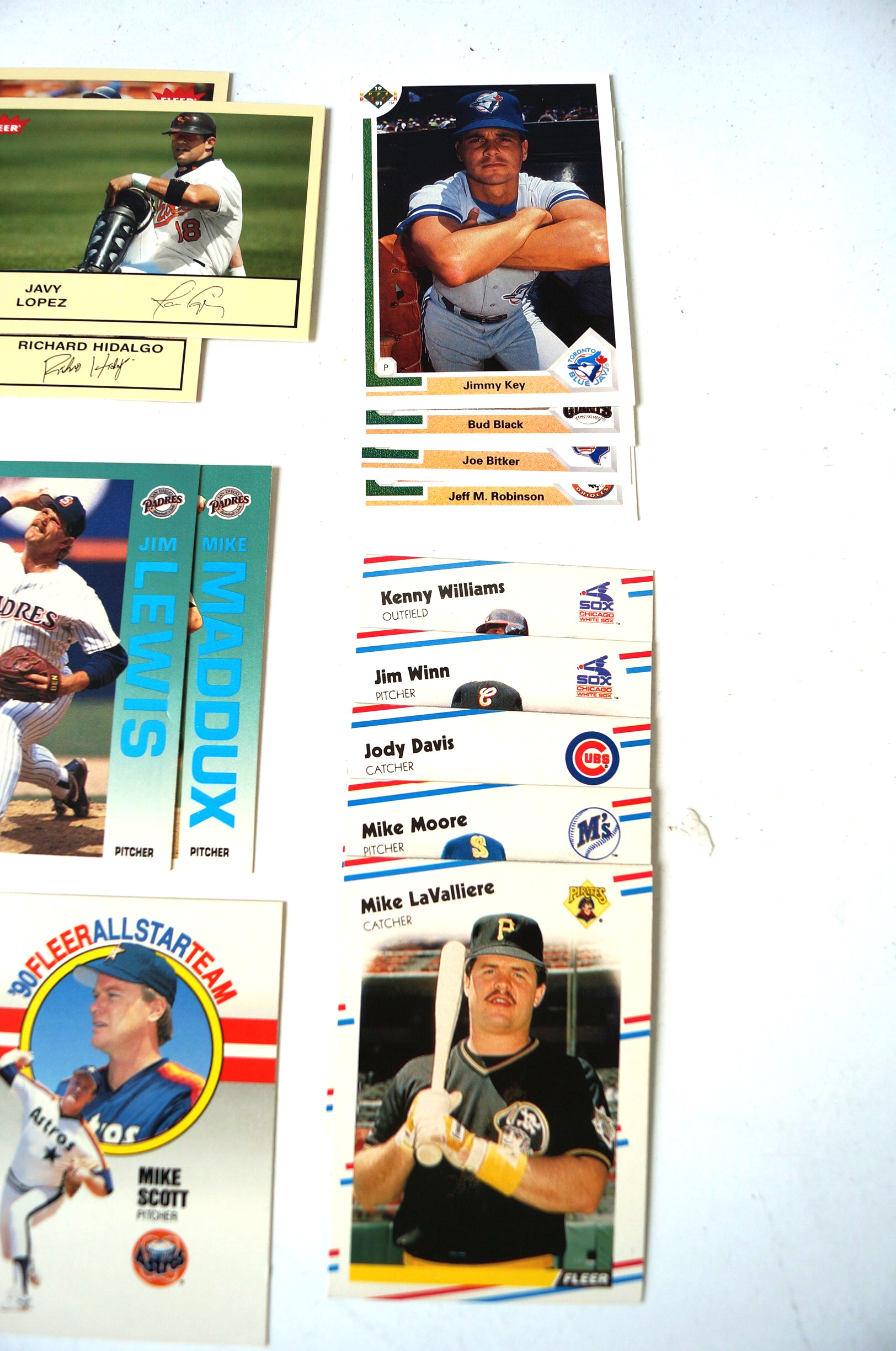 Assortment of Vintage Fleer Baseball Cards
