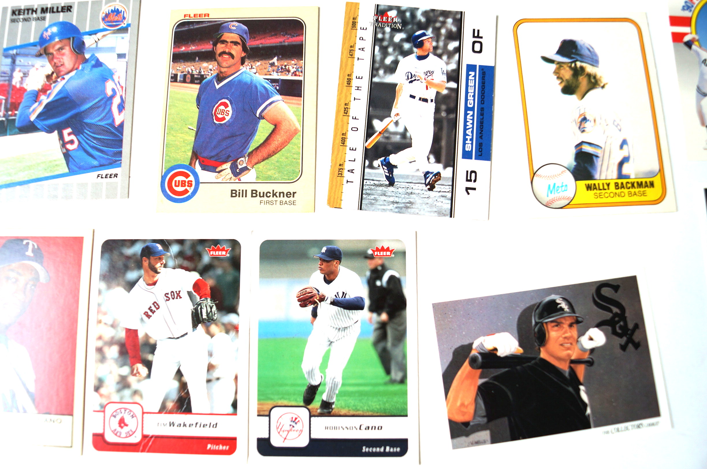 Assortment of Vintage Fleer Baseball Cards