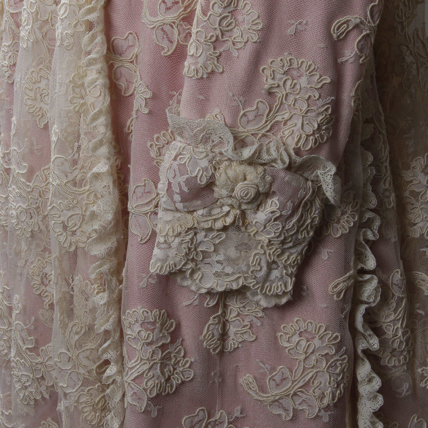 Vintage Alberta Chappell Lace Dress