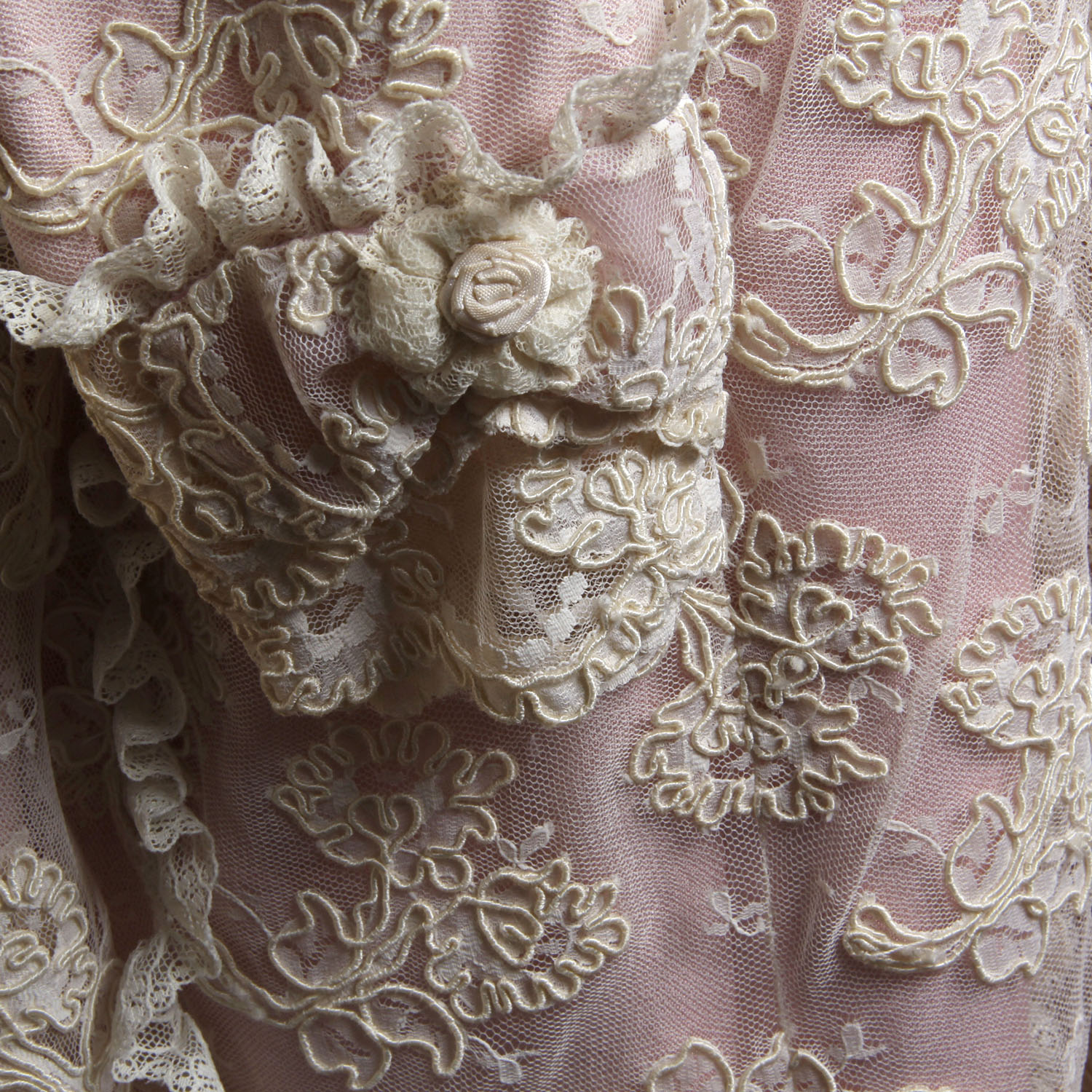 Vintage Alberta Chappell Lace Dress