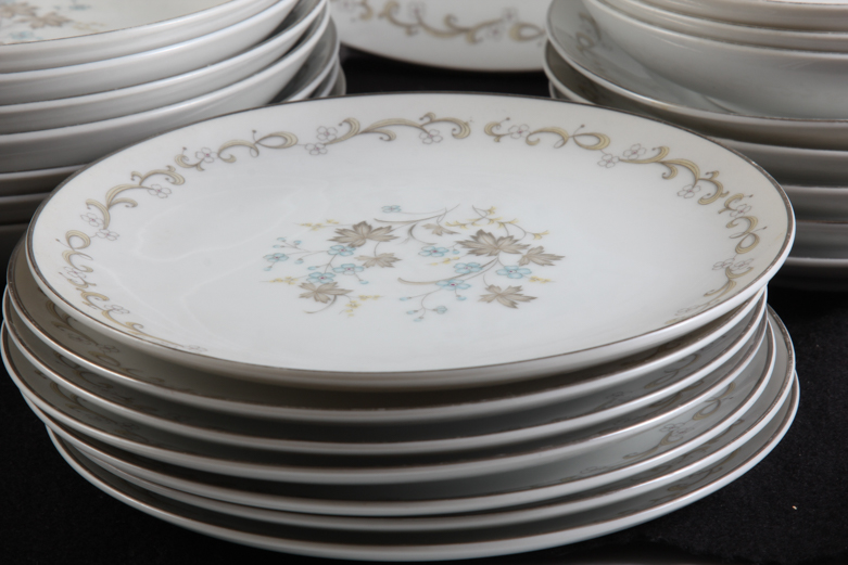 Valmont "Forget-Me-Not" China