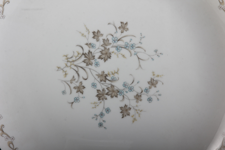 Valmont "Forget-Me-Not" China