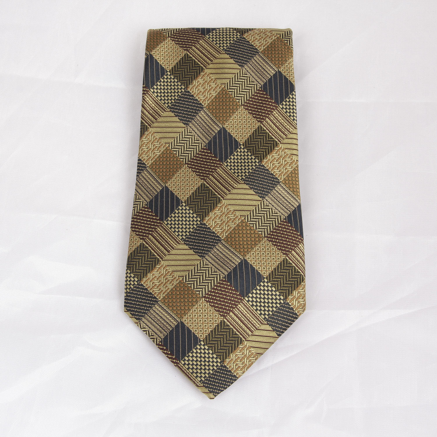 Men's 100% Silk Limited Edition 3/8 Seiko Katsugawa New York Neck Tie