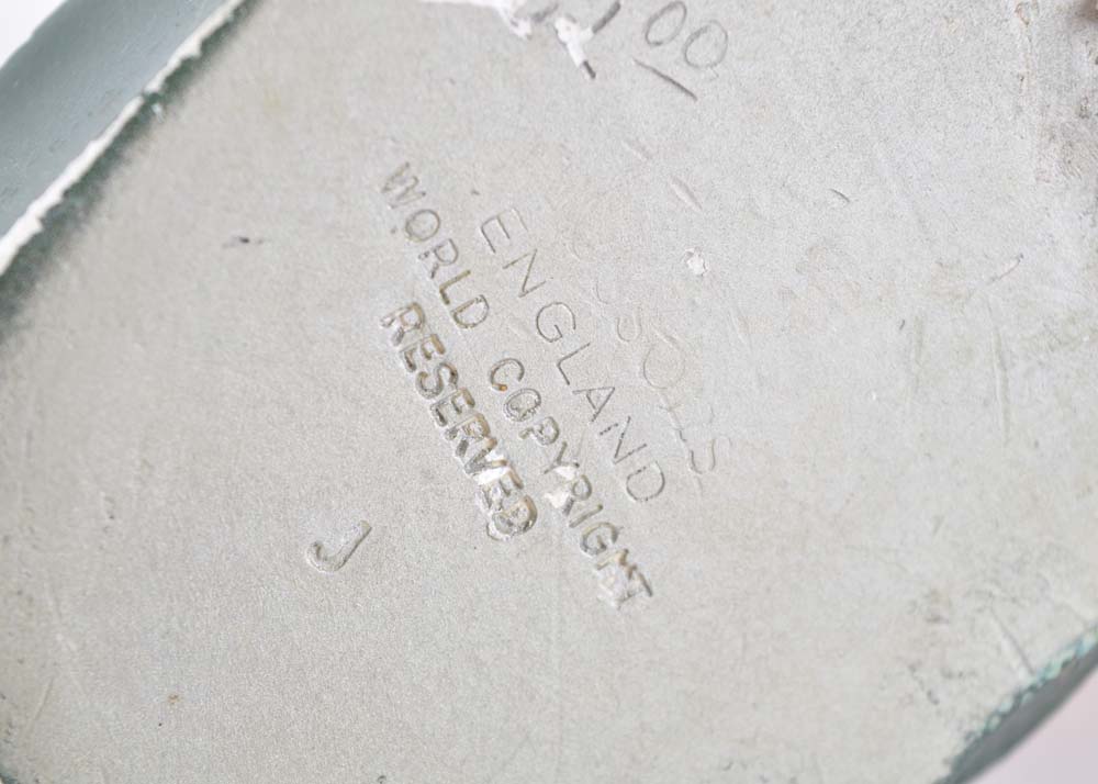 Vintage Chalkware Bossons