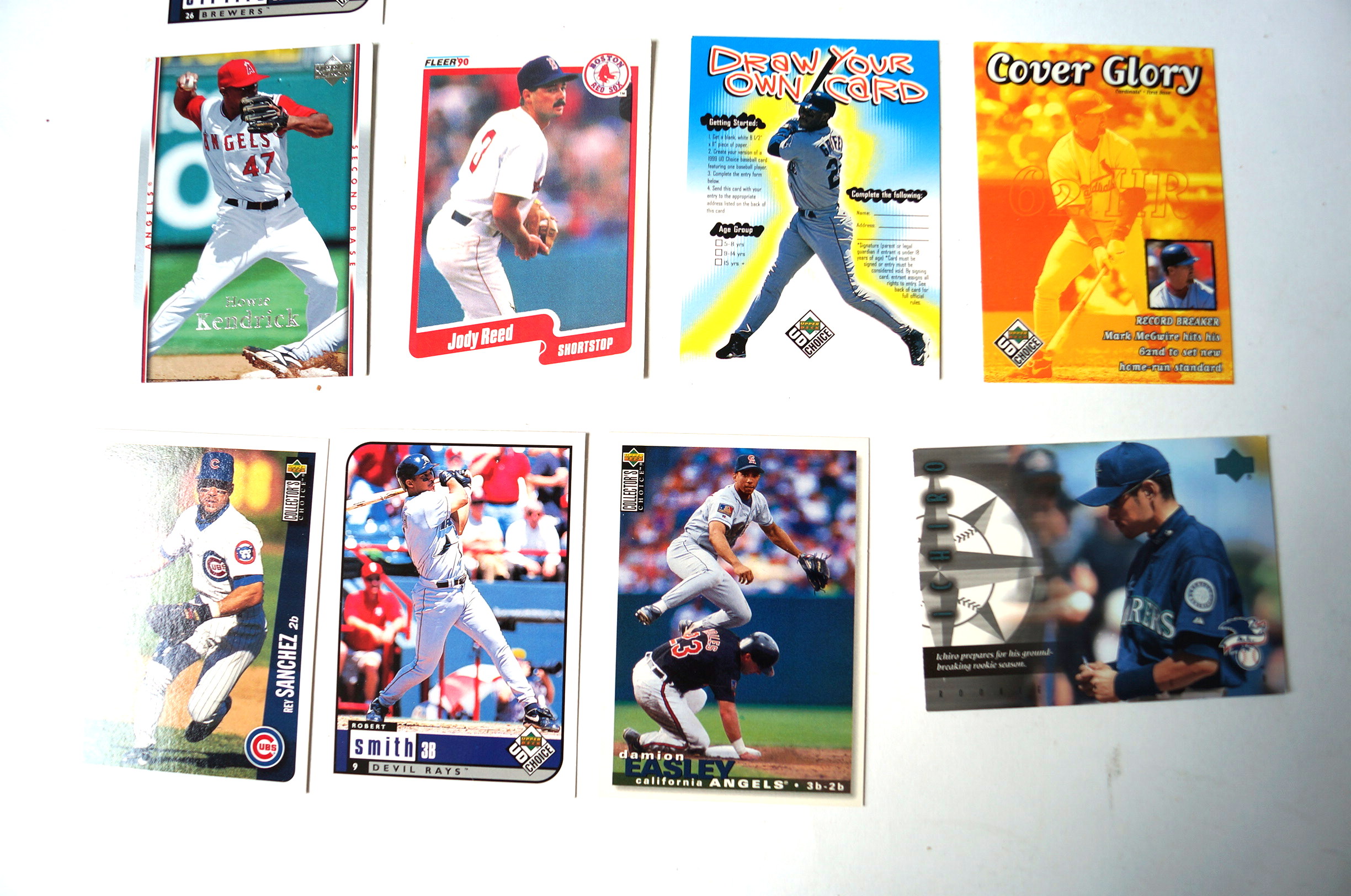 Assortment of Vintage Baseball Cards