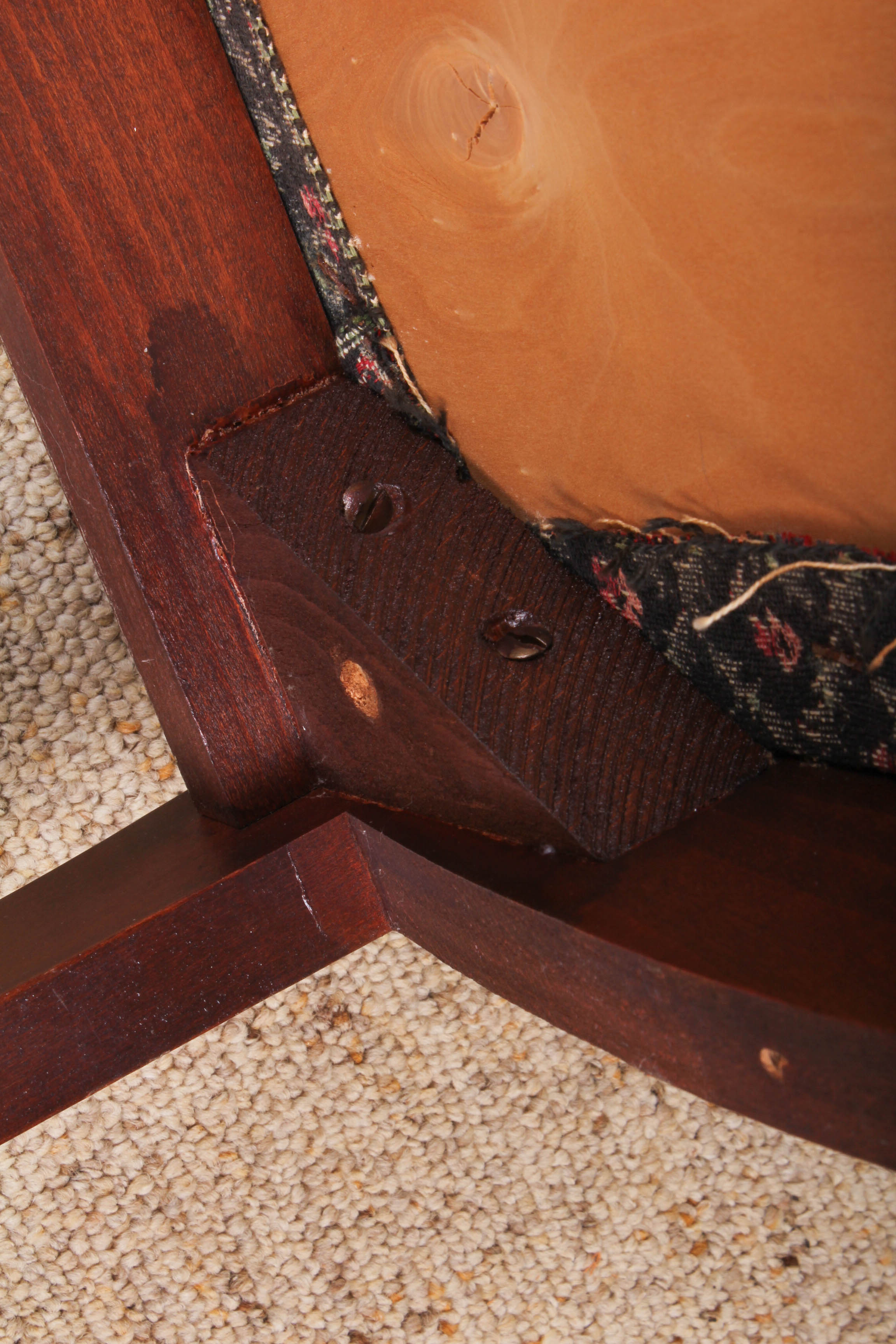 Vintage Mahogany 'Gossip Bench' Telephone Table