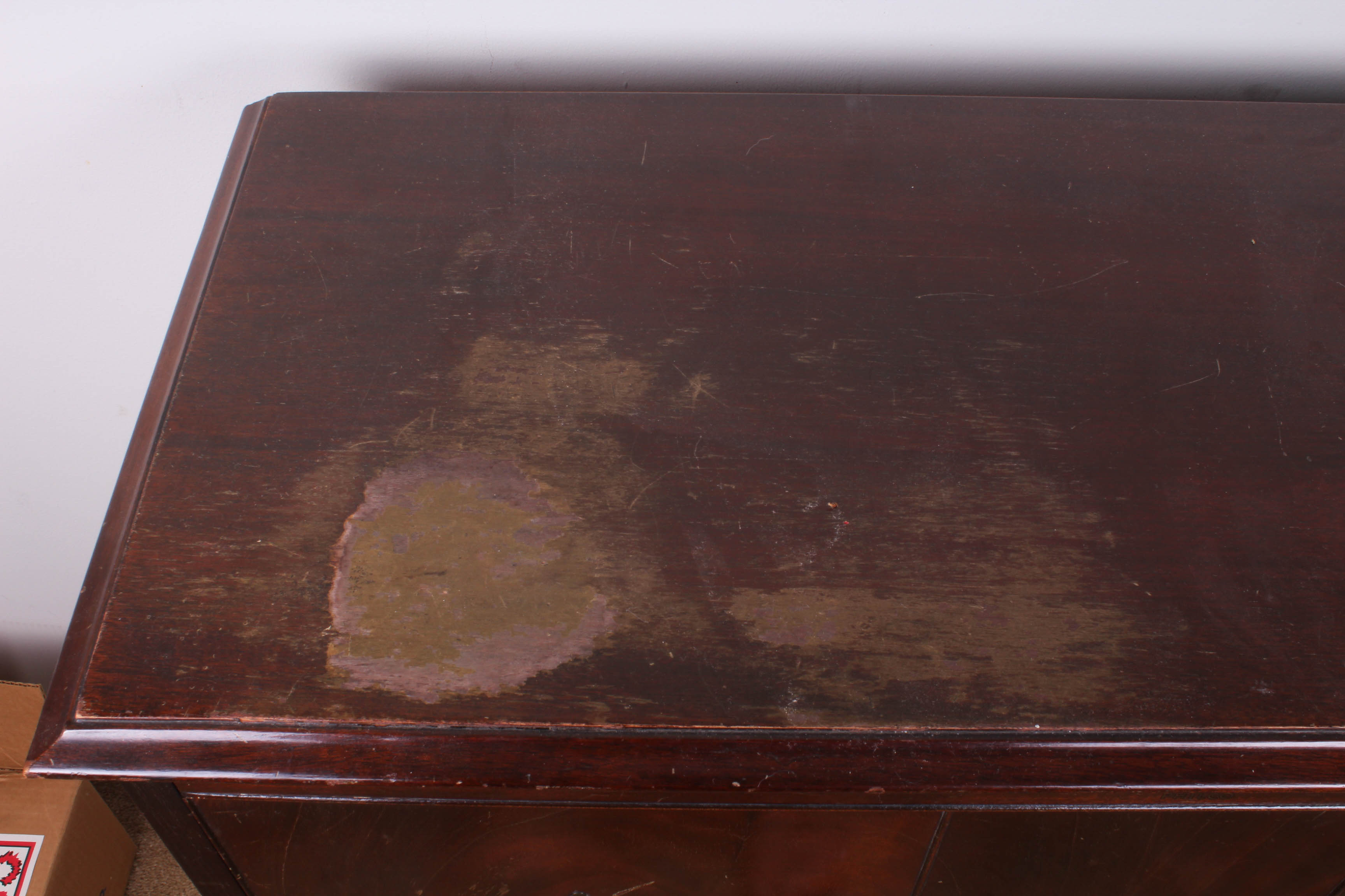 Vintage 1946 Philco Radio/Phonograph Cabinet