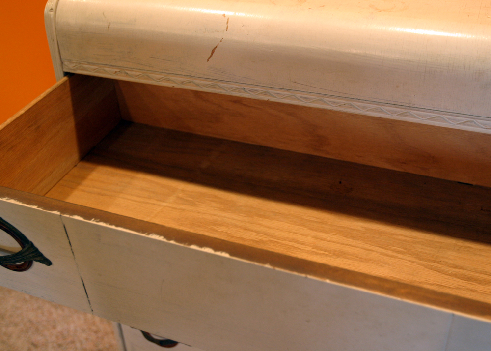 Art Deco Chest of Drawers