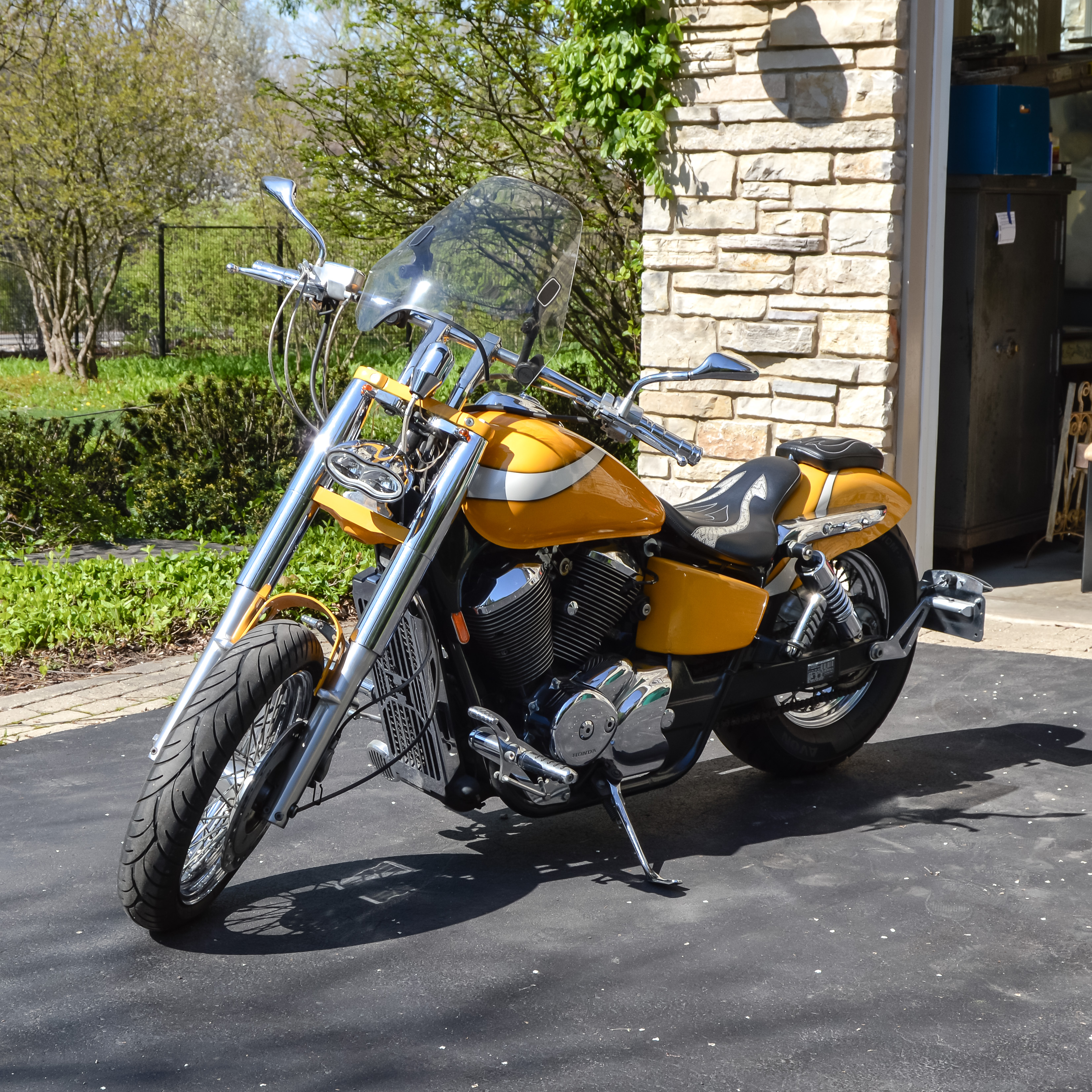 Customized 1999 Honda Shadow ACE 750 Motorcycle
