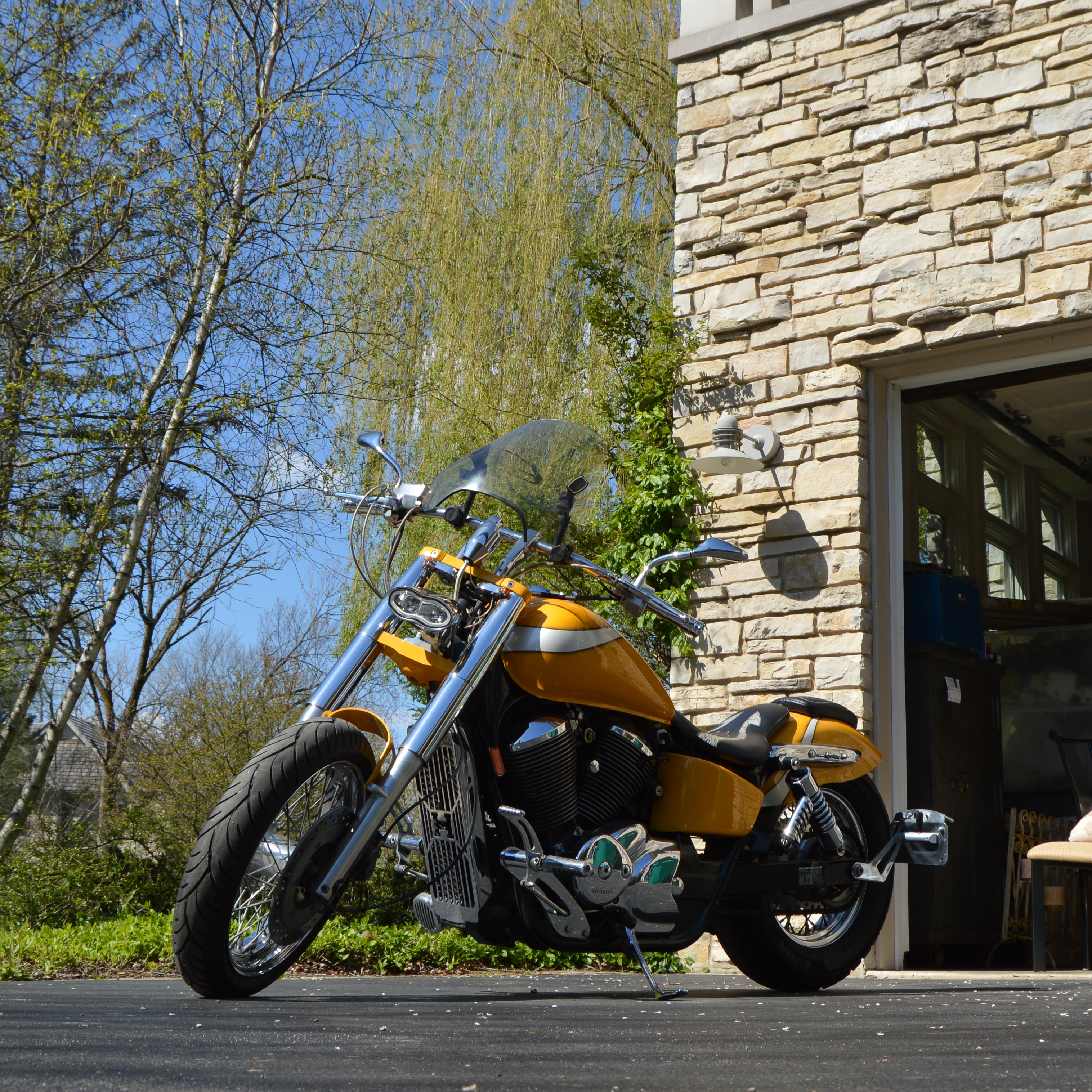 Customized 1999 Honda Shadow ACE 750 Motorcycle